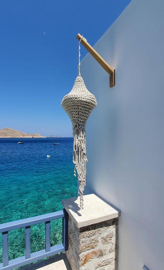 Halki Sea Breeze - A Waterfront Villa Eksteriør billede