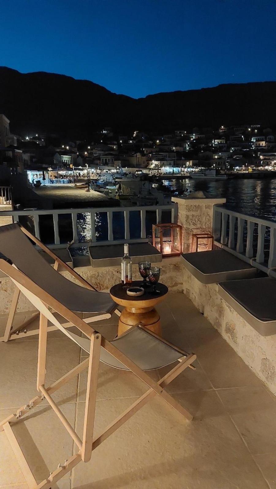 Halki Sea Breeze - A Waterfront Villa Eksteriør billede